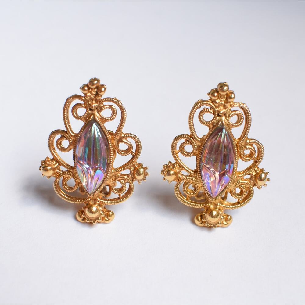 Vintage Gold Tone Filigree Rhinestone Clip On Earrings Statement Regency Glam
